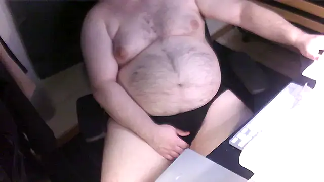 Snapshot of sr4343 chatting on 12-28-24, 01:28 sr4343 online show from 12-28-24, 01:28