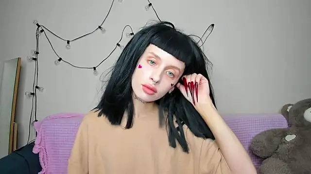 FlowerOfSin2001 online show from 10-01-25, 02:54