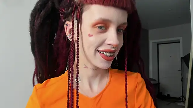 FlowerOfSin2001 online show from 03-03-25, 03:43