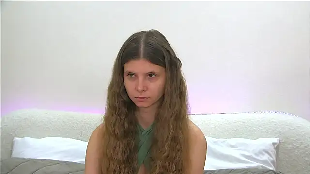 AudreyBarlow online show from 10-07-25, 06:25