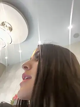 M isabel25 online show from 02-06-25, 04:03