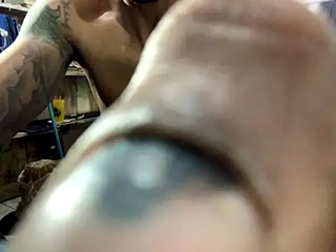 raphadoors19 online show from 11-23-25, 06:45