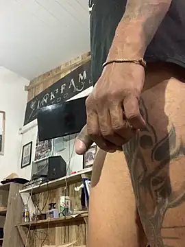 raphadoors19 online show from 11-17-25, 06:01