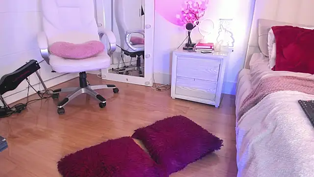 Snapshot of Daniela_Miller_ chatting on 03-01-25, 04:58 Daniela Miller online show from 03-01-25, 04:58