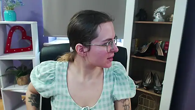 Zoey Erotic online show from 03-10-25, 09:34