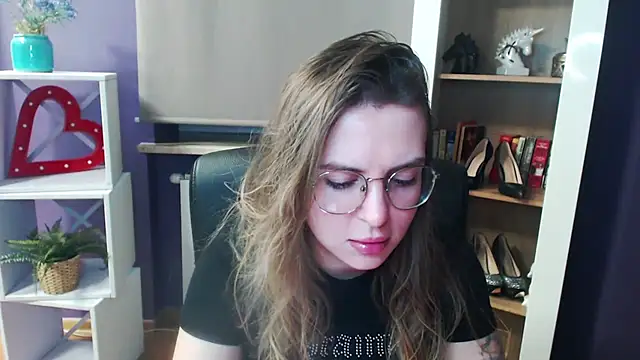 Zoey Erotic online show from 02-20-25, 05:33