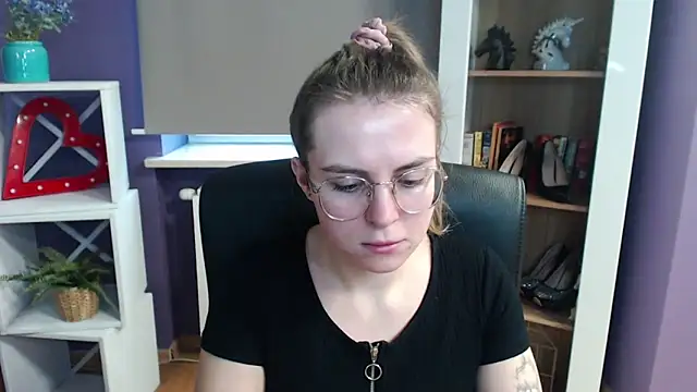 Zoey Erotic online show from 02-21-25, 01:55