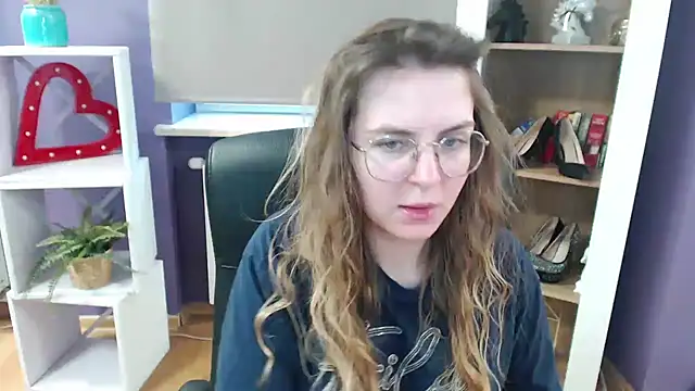 Zoey Erotic online show from 02-28-25, 08:53