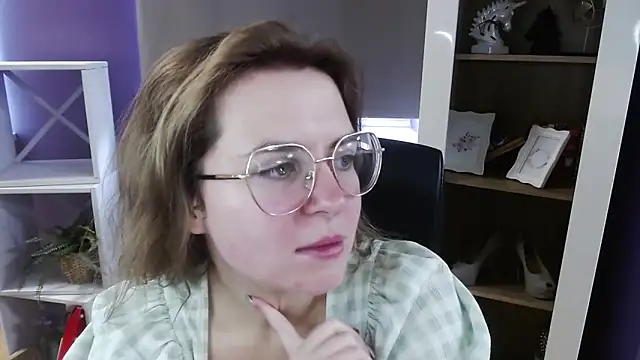 Zoey Erotic online show from 03-27-26, 08:37