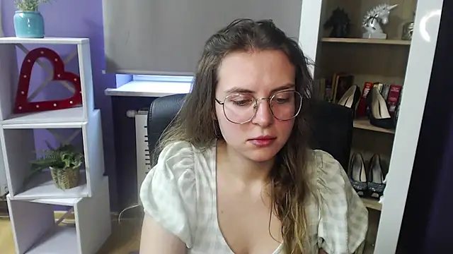 Zoey Erotic online show from 02-18-25, 11:44