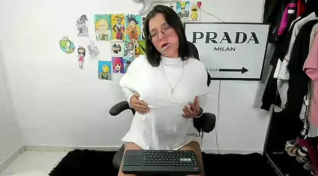 Snapshot of stefan_litlee chatting on 01-27-25, 09:55 stefan litlee online show from 01-27-25, 09:55