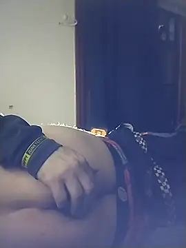 Snapshot of 29liquid1989 chatting on 01-29-25, 11:56 29liquid1989 online show from 01-29-25, 11:56