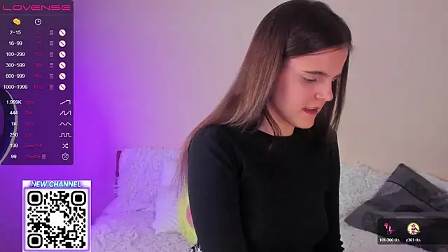 Ema X Love online show from 04-17-26, 07:49