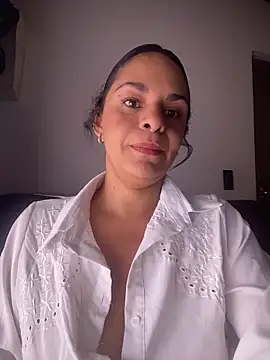 Kataliina online show from 02-14-26, 03:07