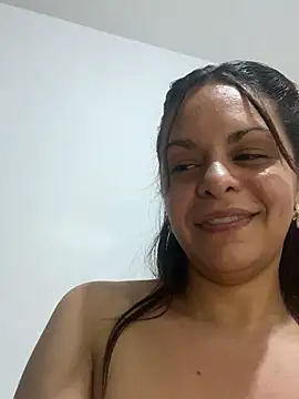 Kataliina online show from 03-03-25, 06:31