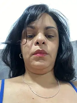 Snapshot of Kataliina chatting on 05-17-26, 07:19 Kataliina online show from 05-17-26, 07:19