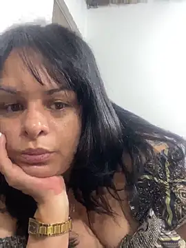 Snapshot of Kataliina chatting on 05-07-26, 08:34 Kataliina online show from 05-07-26, 08:34