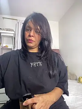 Kataliina online show from 02-22-26, 09:22