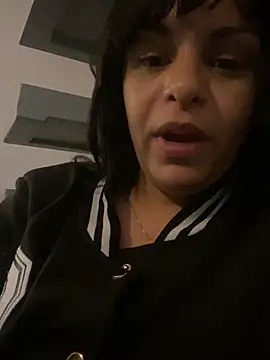 Snapshot of Kataliina chatting on 05-09-26, 01:09 Kataliina online show from 05-09-26, 01:09