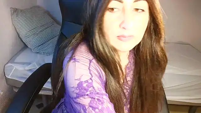 Snapshot of naughty_sarahh chatting on 07-17-26, 06:38 naughty sarahh online show from 07-17-26, 06:38