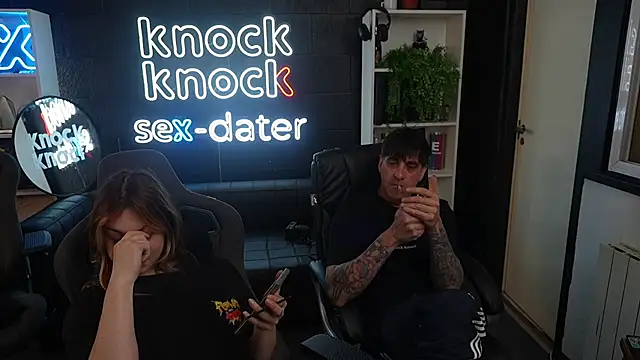 Elnonoykeila77 online show from 11-04-25, 03:27