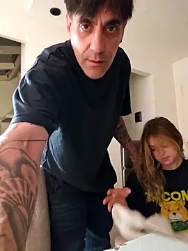 Elnonoykeila77 online show from 11-02-25, 10:48