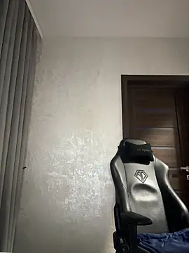 Evellyn online show from 11-15-25, 12:25