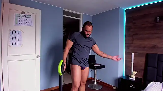 anthonylatynxd online show from 02-11-25, 04:02