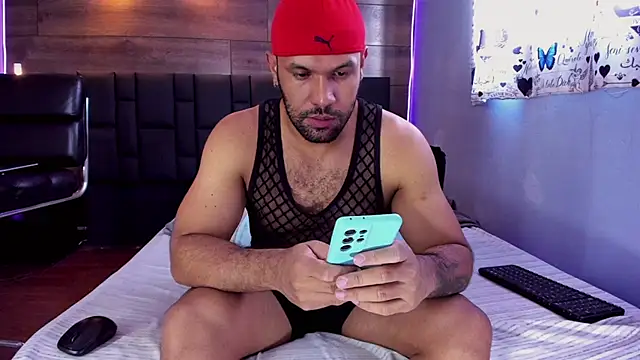 anthonylatynxd online show from 11-25-25, 05:02