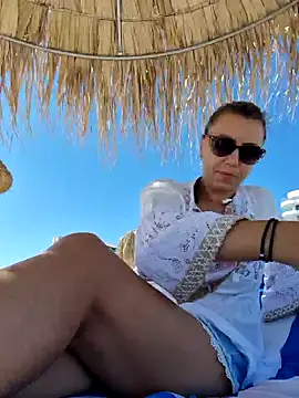 Pandora Vibes online show from 09-16-25, 08:15