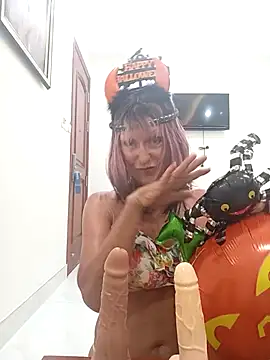 Eliza Wendy online show from 10-31-25, 09:50