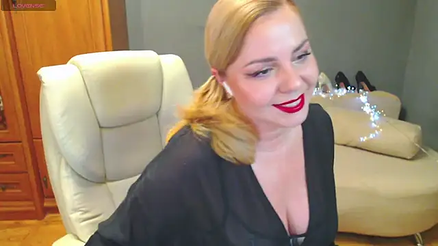 Cute sun online show from 09-25-25, 04:35