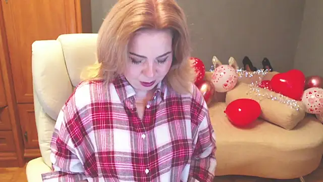 Cute sun online show from 03-01-26, 01:44