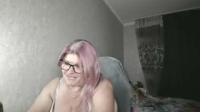 Diana 49 online show from 07-13-26, 12:43