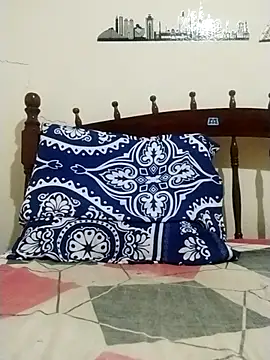 Chocolatinajet online show from 12-18-25, 12:27