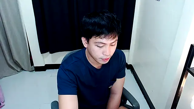 Snapshot of princeJayX chatting on 10-13-25, 02:24 princeJayX online show from 10-13-25, 02:24