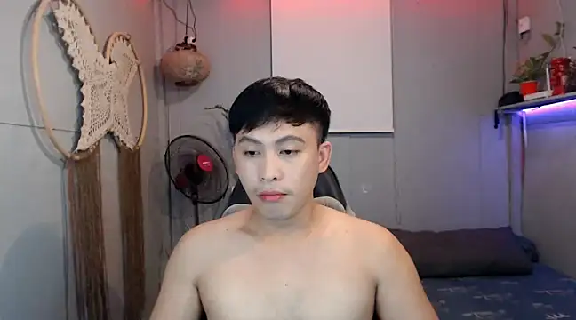 Snapshot of princeJayX chatting on 02-26-25, 05:35 princeJayX online show from 02-26-25, 05:35