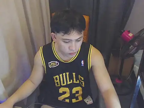 Snapshot of princeJayX chatting on 06-08-26, 10:05 princeJayX online show from 06-08-26, 10:05