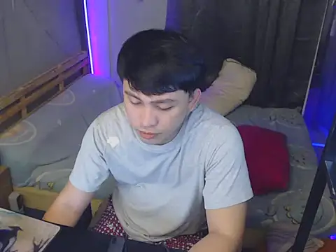 Snapshot of princeJayX chatting on 05-12-26, 12:55 princeJayX online show from 05-12-26, 12:55
