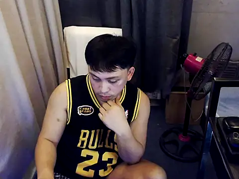 Snapshot of princeJayX chatting on 06-12-26, 03:04 princeJayX online show from 06-12-26, 03:04