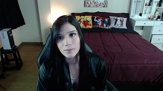 Snapshot of kittykat18x chatting on 04-27-26, 12:19 kittykat18x online show from 04-27-26, 12:19