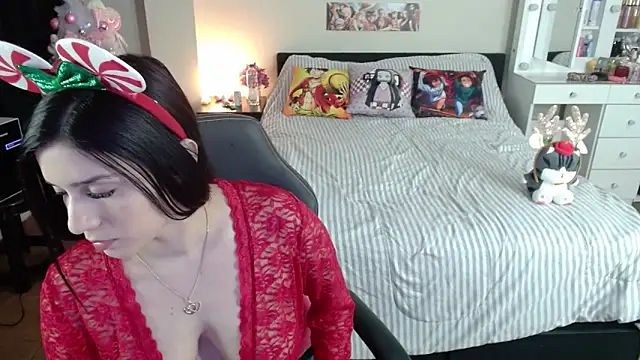 kittykat18x online show from 12-16-25, 02:38