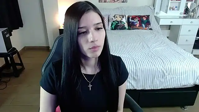 Snapshot of kittykat18x chatting on 07-25-26, 02:41 kittykat18x online show from 07-25-26, 02:41