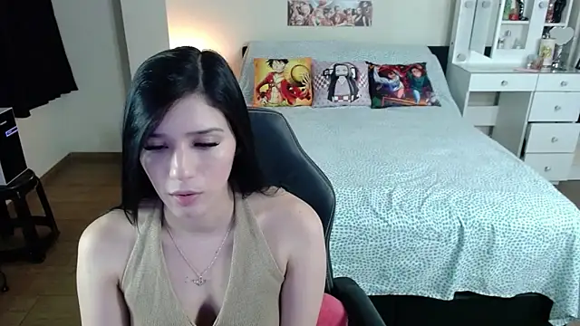 Snapshot of kittykat18x chatting on 05-24-26, 01:49 kittykat18x online show from 05-24-26, 01:49