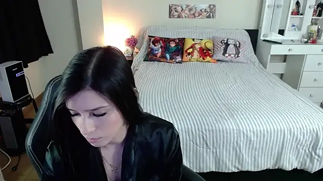 Snapshot of kittykat18x chatting on 06-06-26, 01:00 kittykat18x online show from 06-06-26, 01:00