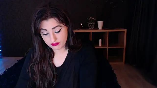 RebeccaStone online show from 03-22-25, 10:37