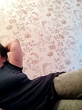 Snapshot of Zulfiya_Bruce chatting on 02-15-26, 01:54 Zulfiya Bruce online show from 02-15-26, 01:54