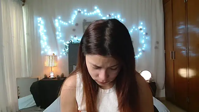 Snapshot of 3littleschoolteens chatting on 02-25-26, 05:57 3littleschoolteens online show from 02-25-26, 05:57