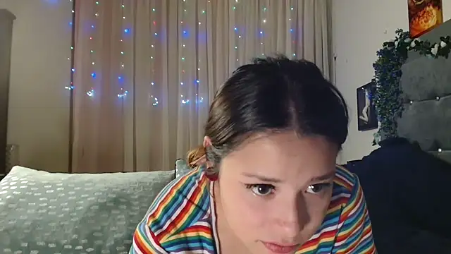 3littleschoolteens online show from 11-13-25, 05:11