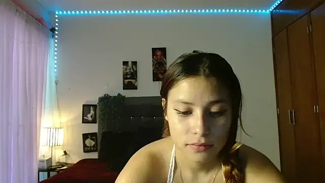 Snapshot of 3littleschoolteens chatting on 10-09-25, 06:52 3littleschoolteens online show from 10-09-25, 06:52